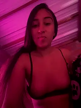 Snapshot of RAKEL37 chatting on 10-08-25, 06:05 RAKEL37 online show from 10-08-25, 06:05