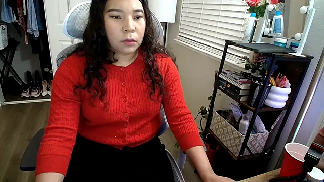 SHEILYN  online show from 01-06-26, 01:42