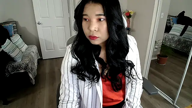 SHEILYN  online show from 02-11-26, 04:06