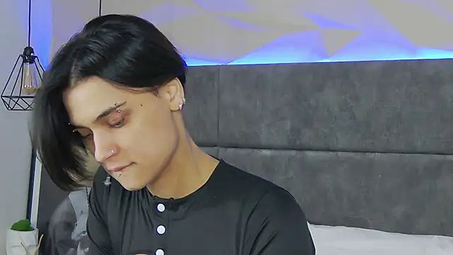 VioletAsh online show from 10-14-25, 04:46