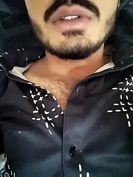 Snapshot of Hotyy_subhu chatting on 10-09-25, 03:43 Hotyy subhu online show from 10-09-25, 03:43