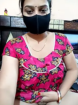 Snapshot of Priyanka_Pal chatting on 10-08-25, 04:04 Priyanka Pal online show from 10-08-25, 04:04