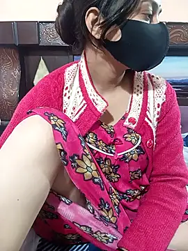 Priyanka Pal online show from 12-19-25, 03:35