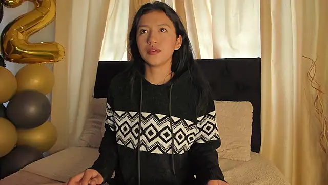 Tiffany Nm online show from 10-05-25, 02:48