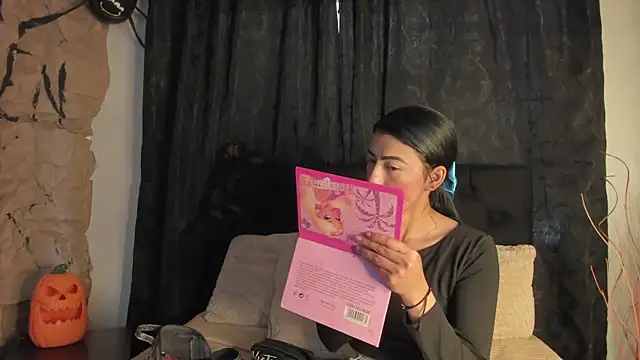 Tiffany Nm online show from 10-29-25, 01:02