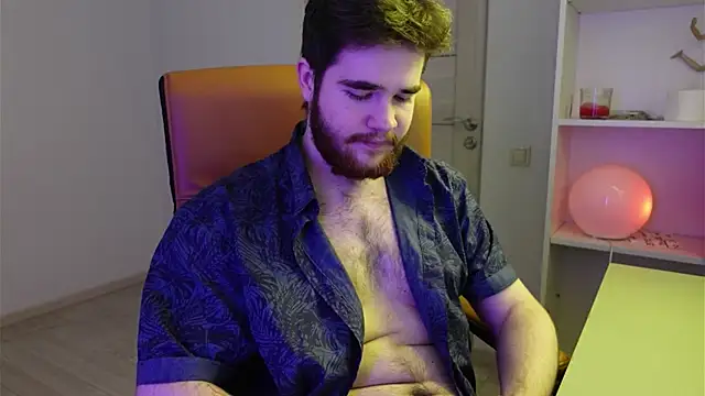 Mark Maxim online show from 11-15-25, 02:13