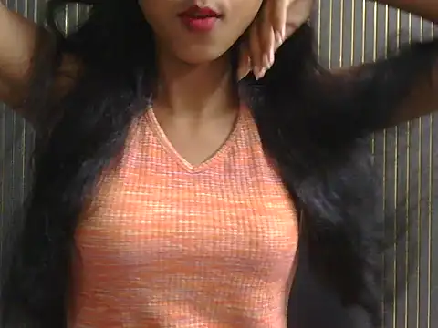 Snapshot of Exotic_Shikha chatting on 06-05-26, 05:18 Exotic Shikha online show from 06-05-26, 05:18