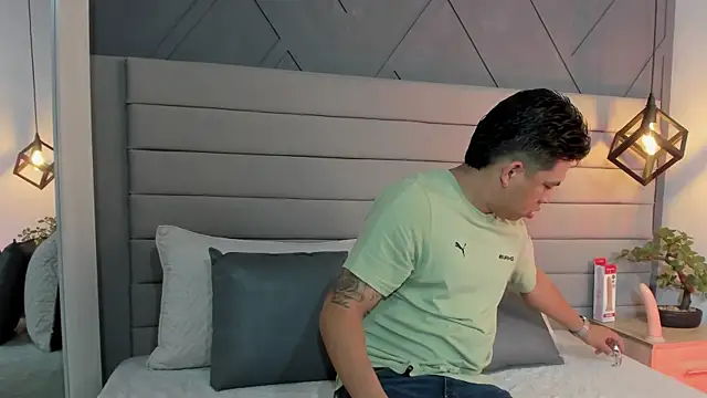 Dominic Taylor  online show from 09-12-25, 11:32