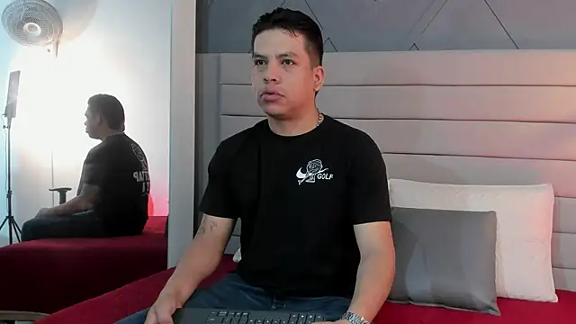 Dominic Taylor  online show from 09-13-25, 11:32