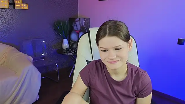 Lunamytrend online show from 10-03-25, 12:24