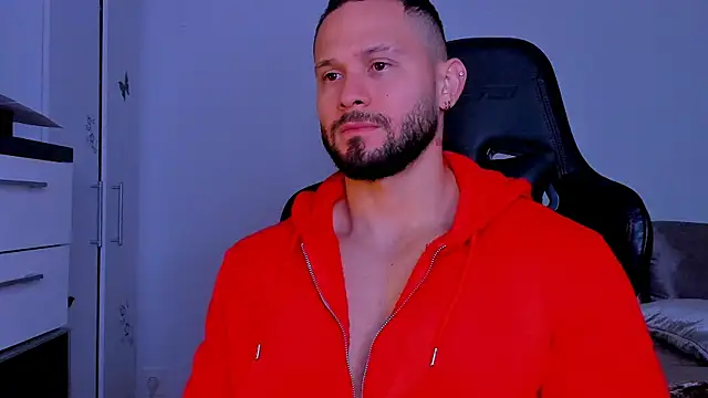 andrewcorey1 online show from 10-01-25, 05:46