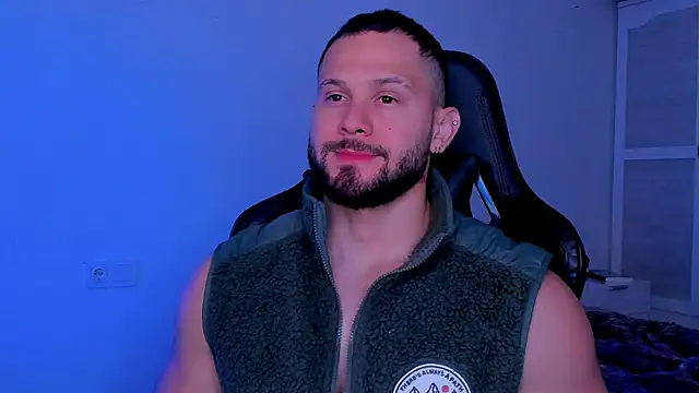 andrewcorey1 online show from 10-02-25, 05:47