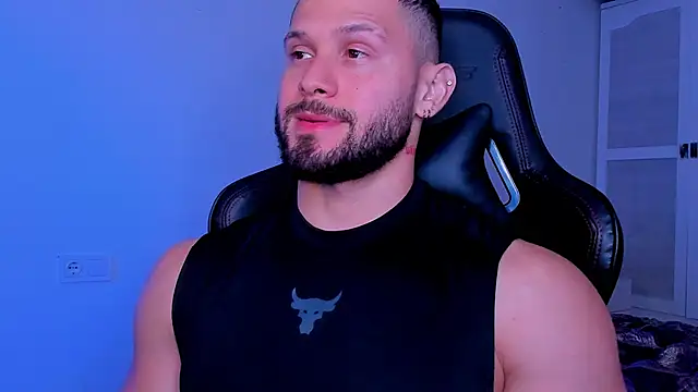 andrewcorey1 online show from 10-02-25, 05:53