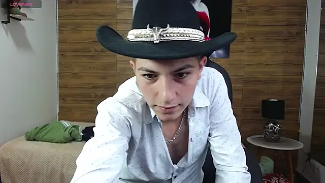 taner king online show from 10-31-25, 03:18