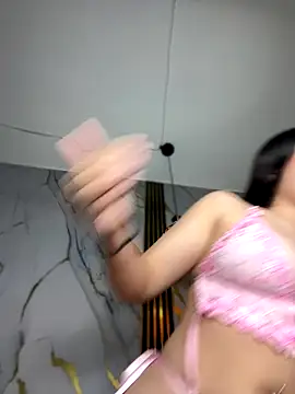 Snapshot of Gaby-Herrera chatting on 09-09-25, 08:41 Gaby-Herrera online show from 09-09-25, 08:41