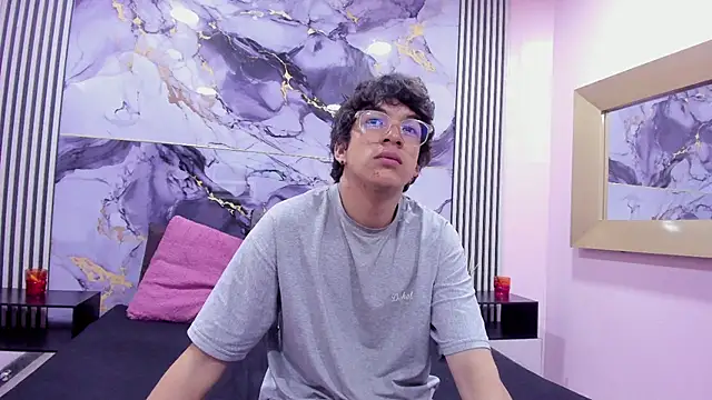 Desire Ecstasy online show from 11-14-25, 01:10