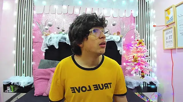 Desire Ecstasy online show from 12-20-25, 05:53