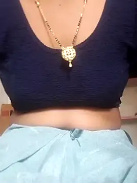 Snapshot of Hut_rotu_cute chatting on 12-05-25, 07:06 Hut rotu cute online show from 12-05-25, 07:06