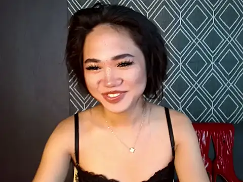 Snapshot of hugesignificant_69 chatting on 10-04-25, 01:47 hugesignificant 69 online show from 10-04-25, 01:47