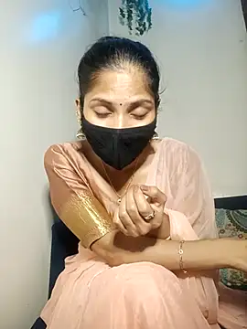 Snapshot of TheSassyGirl7 chatting on 09-08-25, 05:01 TheSassyGirl7 online show from 09-08-25, 05:01