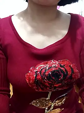 Snapshot of Thaohoa_love chatting on 01-08-26, 01:02 Thaohoa love online show from 01-08-26, 01:02