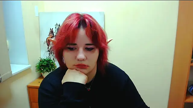 Mina sky  online show from 10-19-25, 07:53