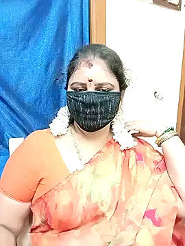 sushma26 online show from 10-31-25, 01:45