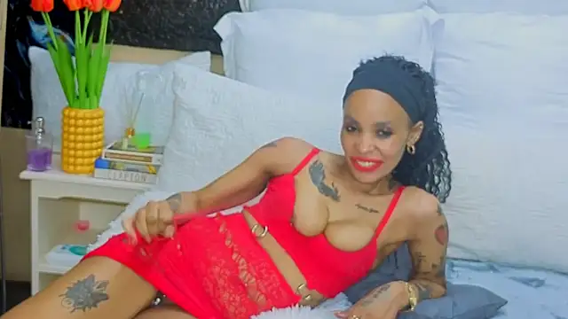 CaramelNatashaxx online show from 10-12-25, 05:01