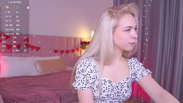 ShinyBarbie online show from 02-12-26, 06:41