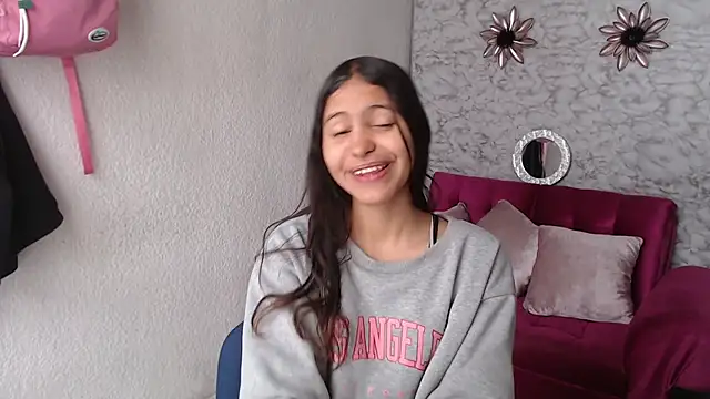 Evagirl69 online show from 11-25-25, 06:08