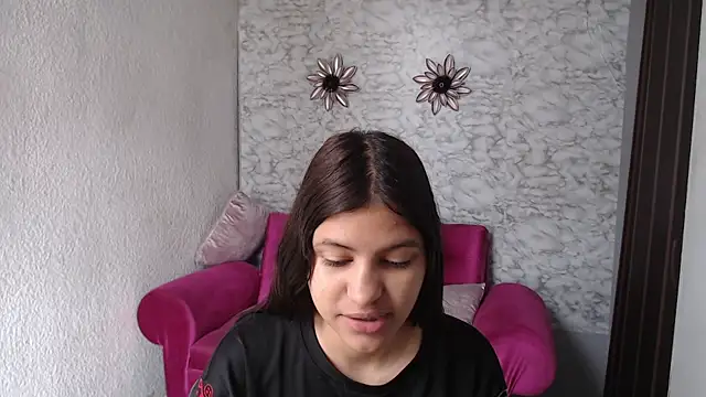 Evagirl69 online show from 04-13-26, 12:21