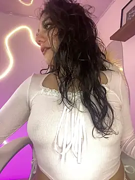 Zoe Serrat online show from 09-09-25, 12:37