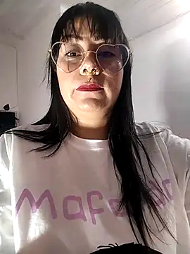 Snapshot of sexxx_mia chatting on 09-11-25, 08:53 sexxx mia online show from 09-11-25, 08:53