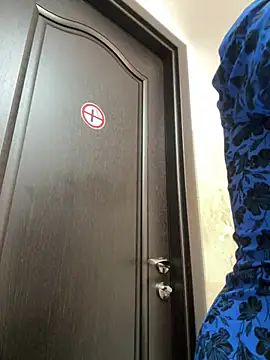 Snapshot of ladywithbigass chatting on 02-24-25, 12:16 ladywithbigass online show from 02-24-25, 12:16