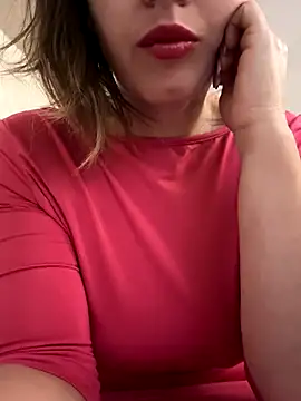 Snapshot of ladywithbigass chatting on 09-30-25, 04:50 ladywithbigass online show from 09-30-25, 04:50