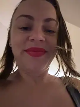 Snapshot of ladywithbigass chatting on 10-07-25, 05:04 ladywithbigass online show from 10-07-25, 05:04