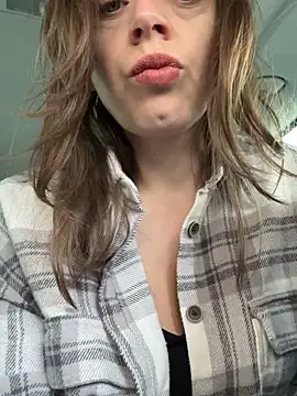 ladywithbigass online show from 04-20-26, 04:48