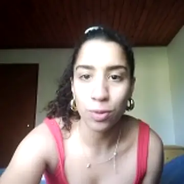 Snapshot of Souphicherry chatting on 11-09-25, 08:29 Souphicherry online show from 11-09-25, 08:29