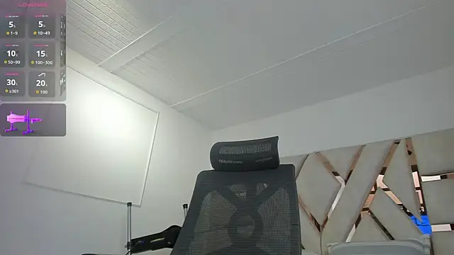 emily roousee online show from 07-20-26, 07:27