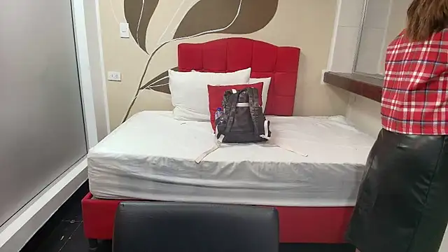 Snapshot of SexyRachel_ chatting on 09-23-25, 11:57 SexyRachel online show from 09-23-25, 11:57