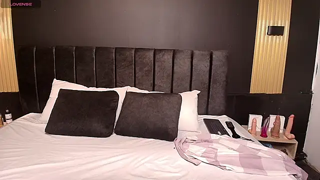 Snapshot of SexyRachel_ chatting on 09-27-25, 11:48 SexyRachel online show from 09-27-25, 11:48