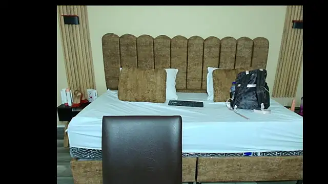 Snapshot of SexyRachel_ chatting on 10-09-25, 11:52 SexyRachel online show from 10-09-25, 11:52