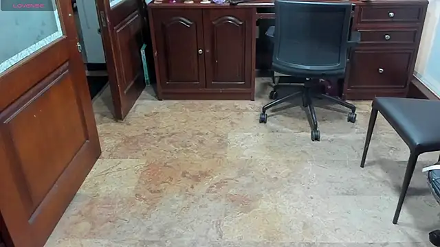 Snapshot of SexyRachel_ chatting on 11-25-25, 12:27 SexyRachel online show from 11-25-25, 12:27