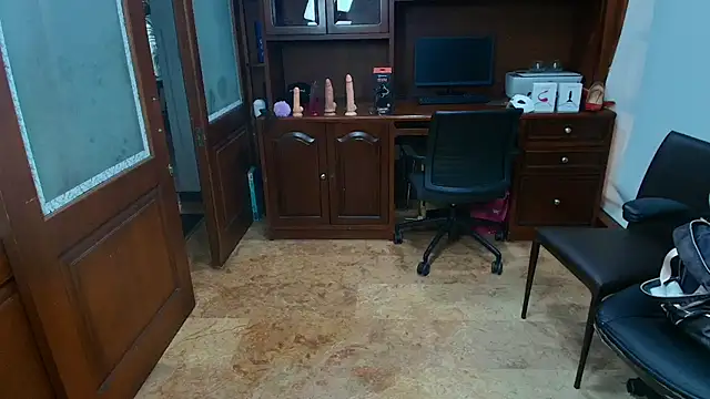 Snapshot of SexyRachel_ chatting on 12-02-25, 12:10 SexyRachel online show from 12-02-25, 12:10