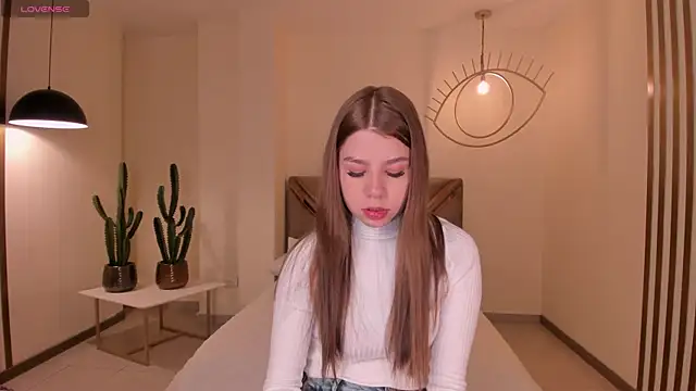 TiffannySins online show from 11-25-25, 04:12