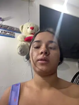 Luciaparker03 online show from 04-20-26, 01:25