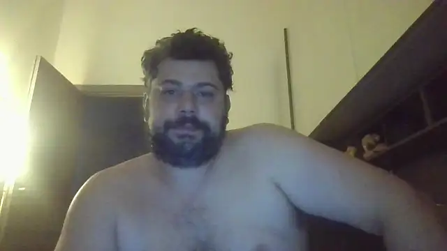 giuseppelovisi85 online show from 10-05-25, 06:12