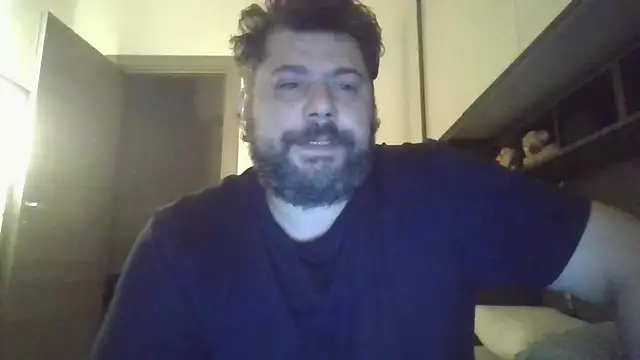 giuseppelovisi85 online show from 10-14-25, 05:08