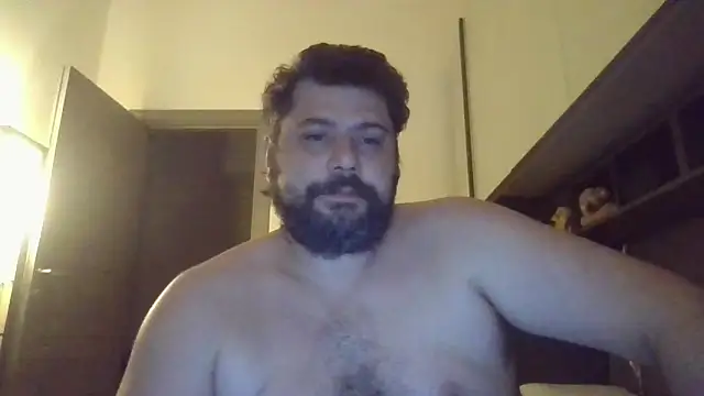 giuseppelovisi85 online show from 10-14-25, 07:03