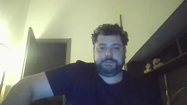 giuseppelovisi85 online show from 10-17-25, 08:00